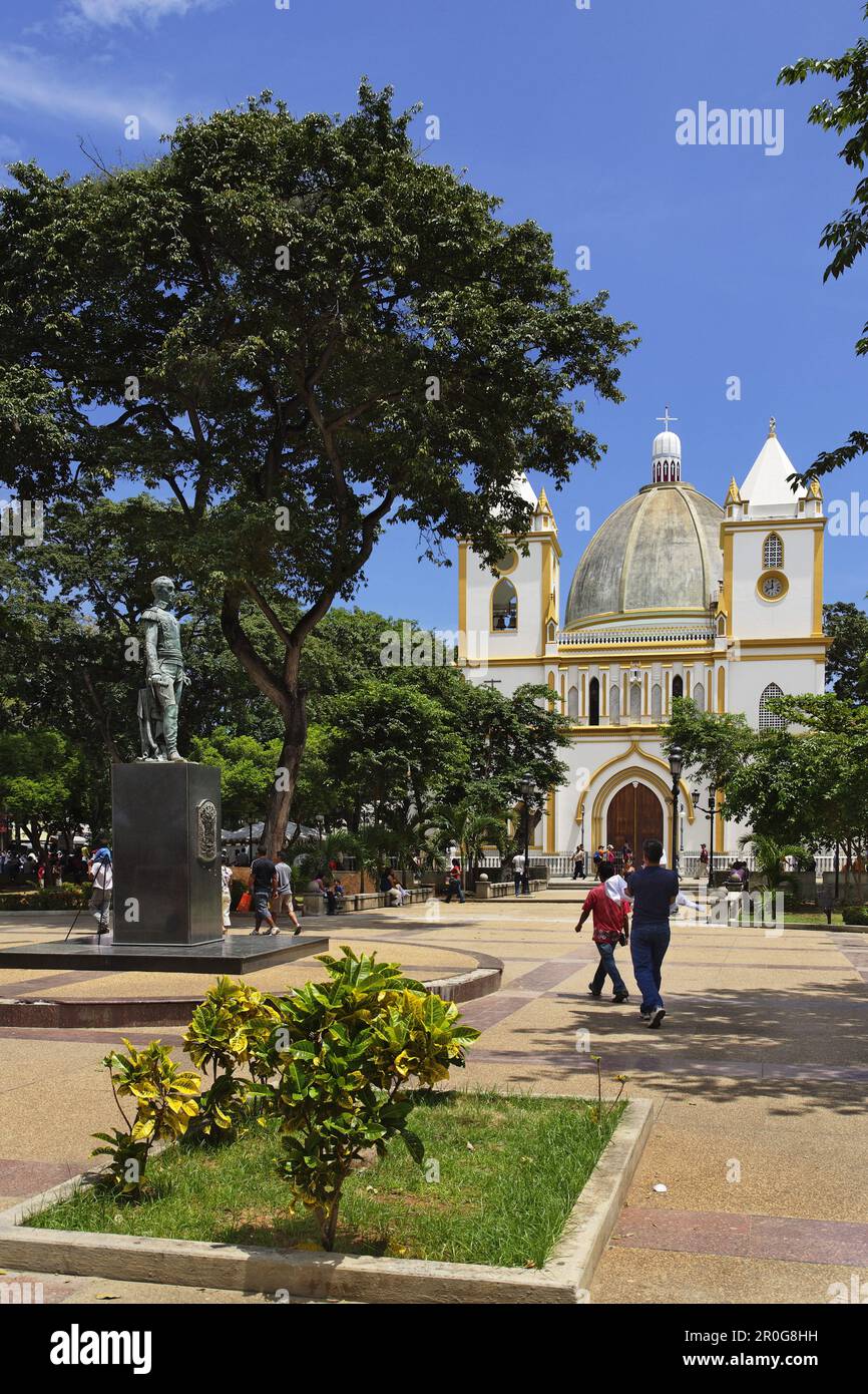 Iglesia de San Nicolas de Bari, Plaza Bolivar, Porlamar, Isla Margarita ...