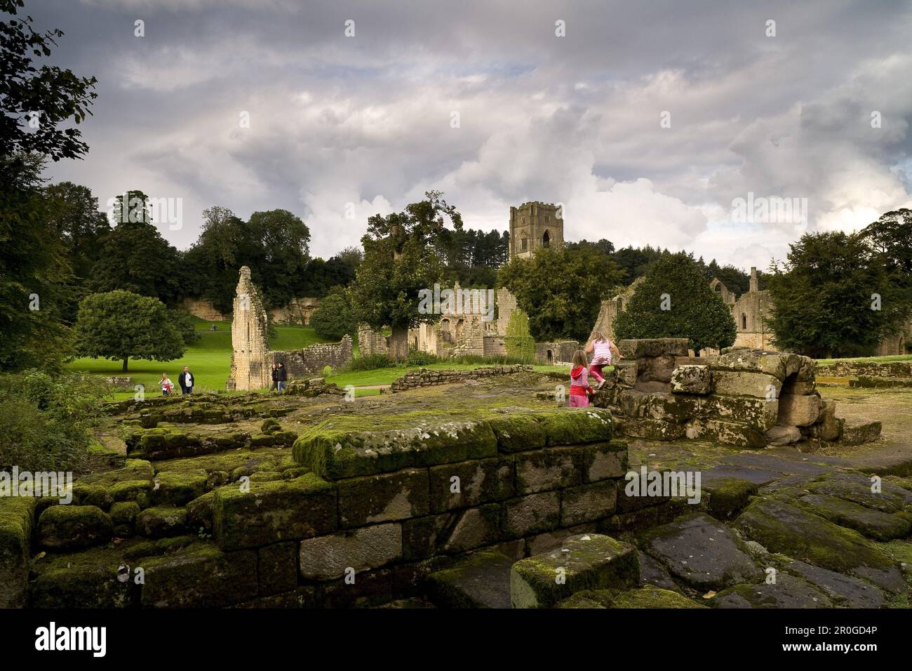 Fountains Abbey, Ripon, North Yorkshire, England, Great Britain, Europe