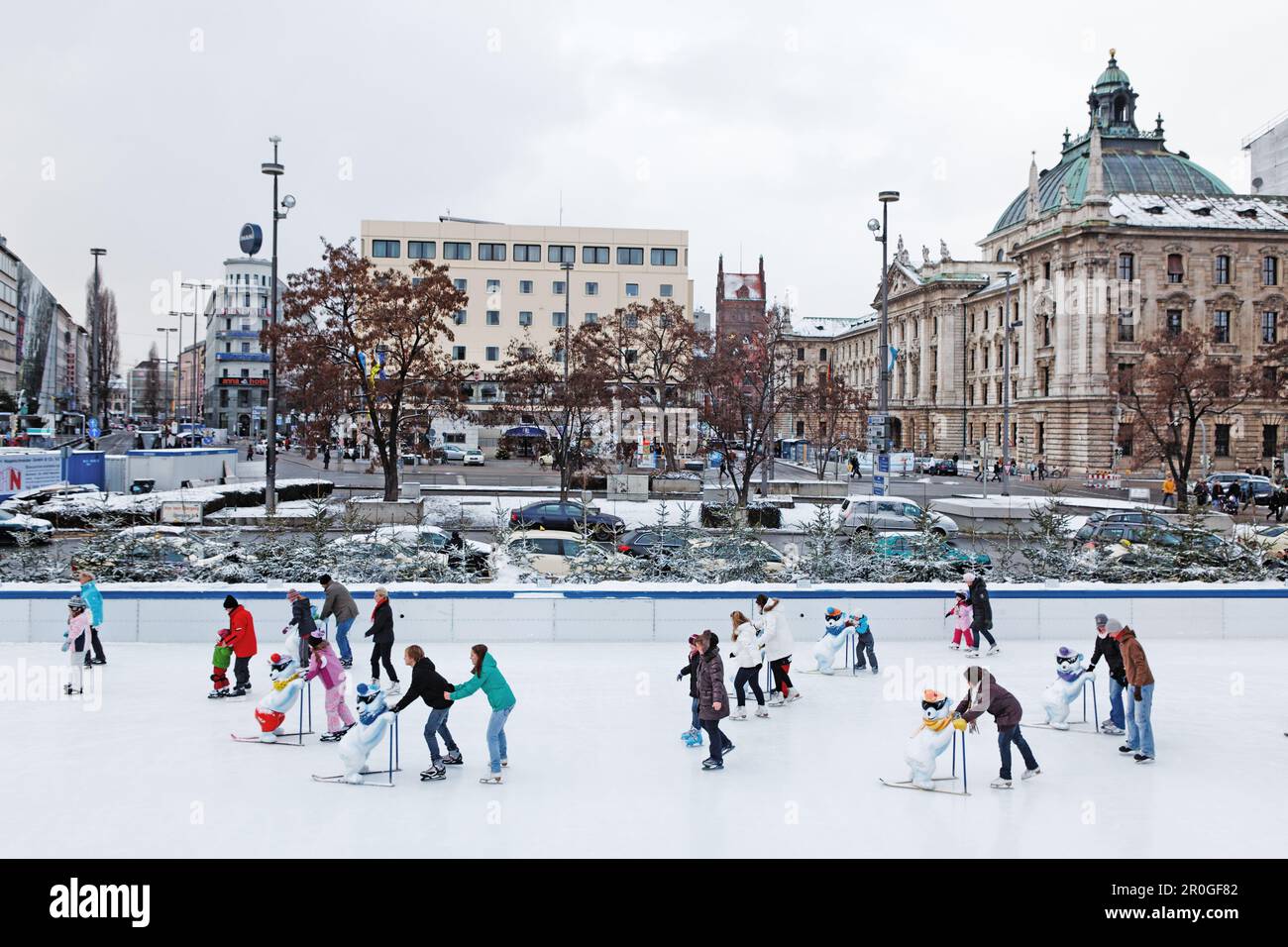 Ice skating at Karlsplatz, Munich, Bavaria, Germany Stock Photo Alamy
