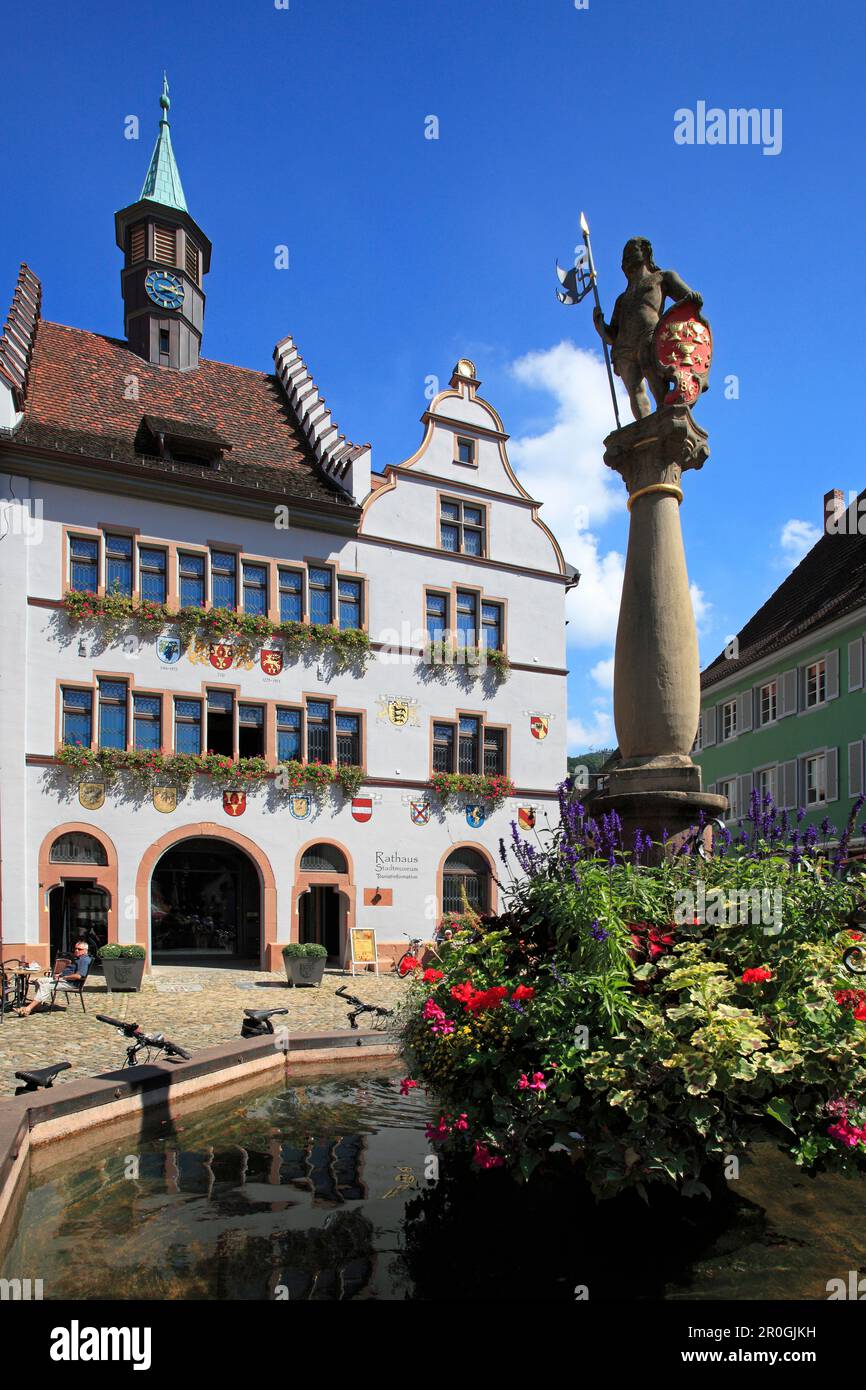 Fountain and town hall in market place, Staufen im Breisgau, Black Forest, Baden-Wuerttemberg, Germany Stock Photo