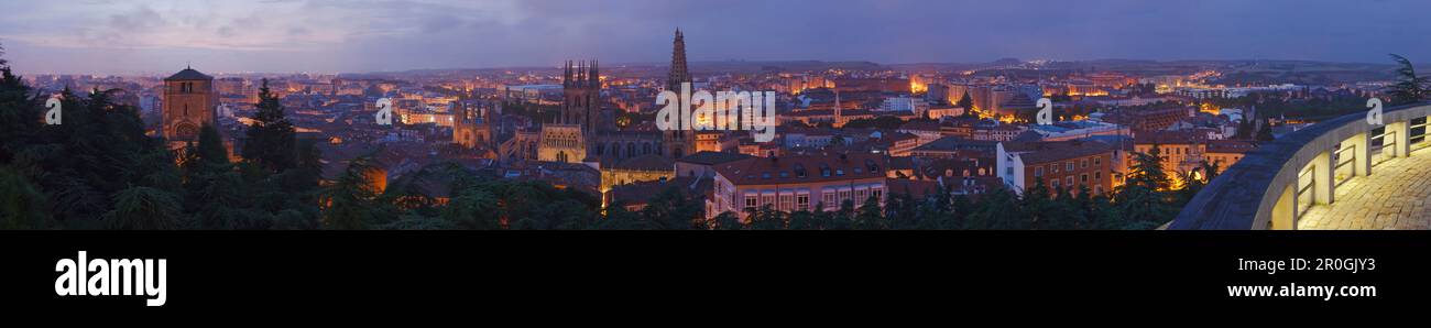Cityscape in the evening, Burgos, Castile and Leon, Spain Stock Photo