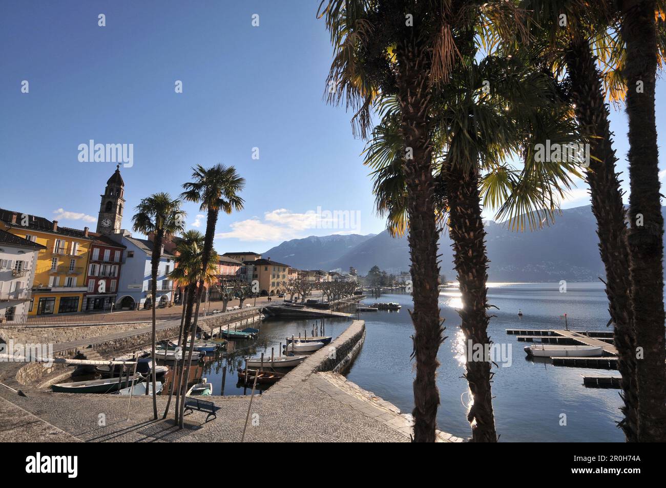 Ascona Lakeshore Promenade, Lago Maggiore, Ticino, Switzerland Stock ...