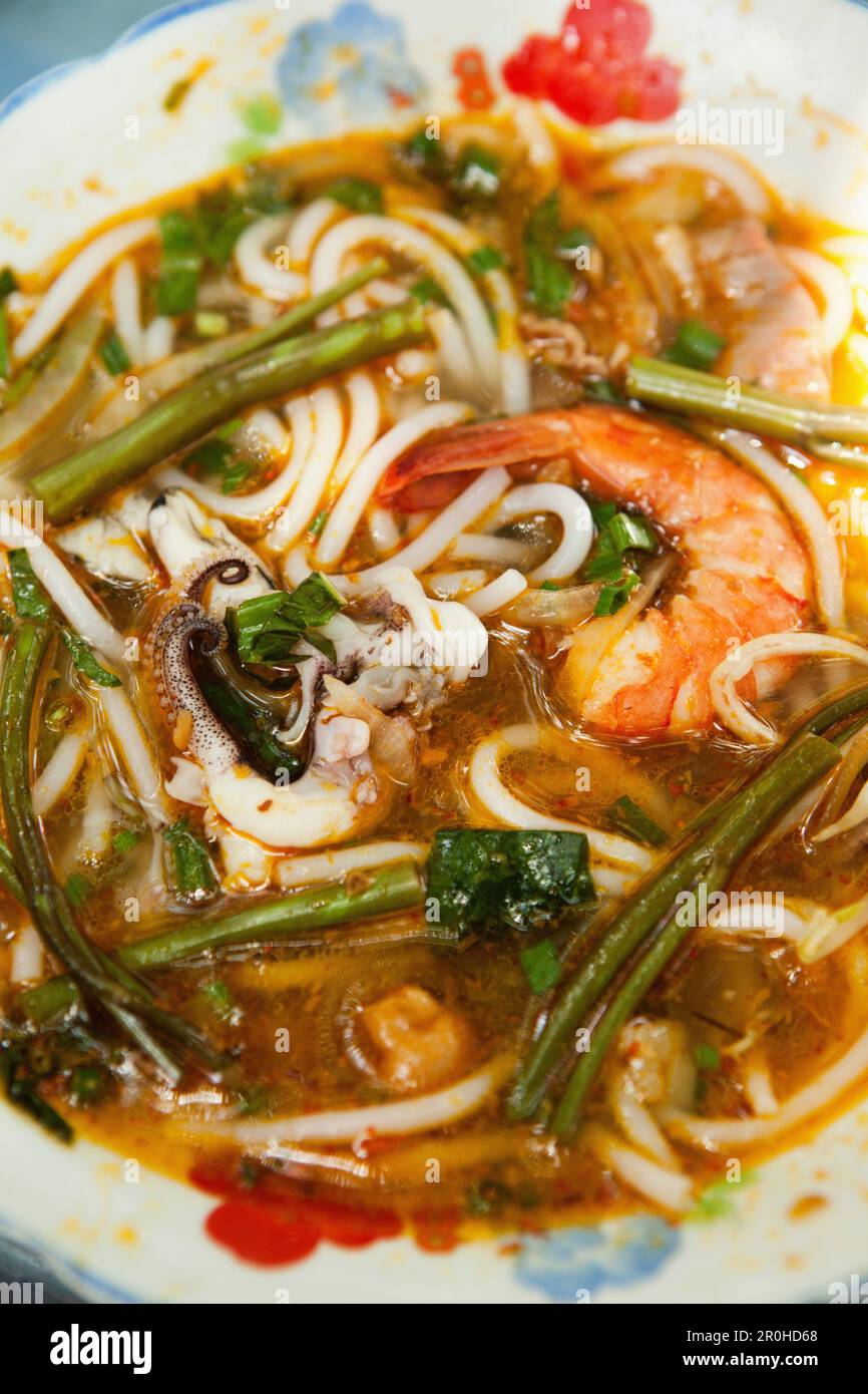 VIETNAM, Saigon, Ho Chi Minh City, a street kitchen owned by 'the Lunch