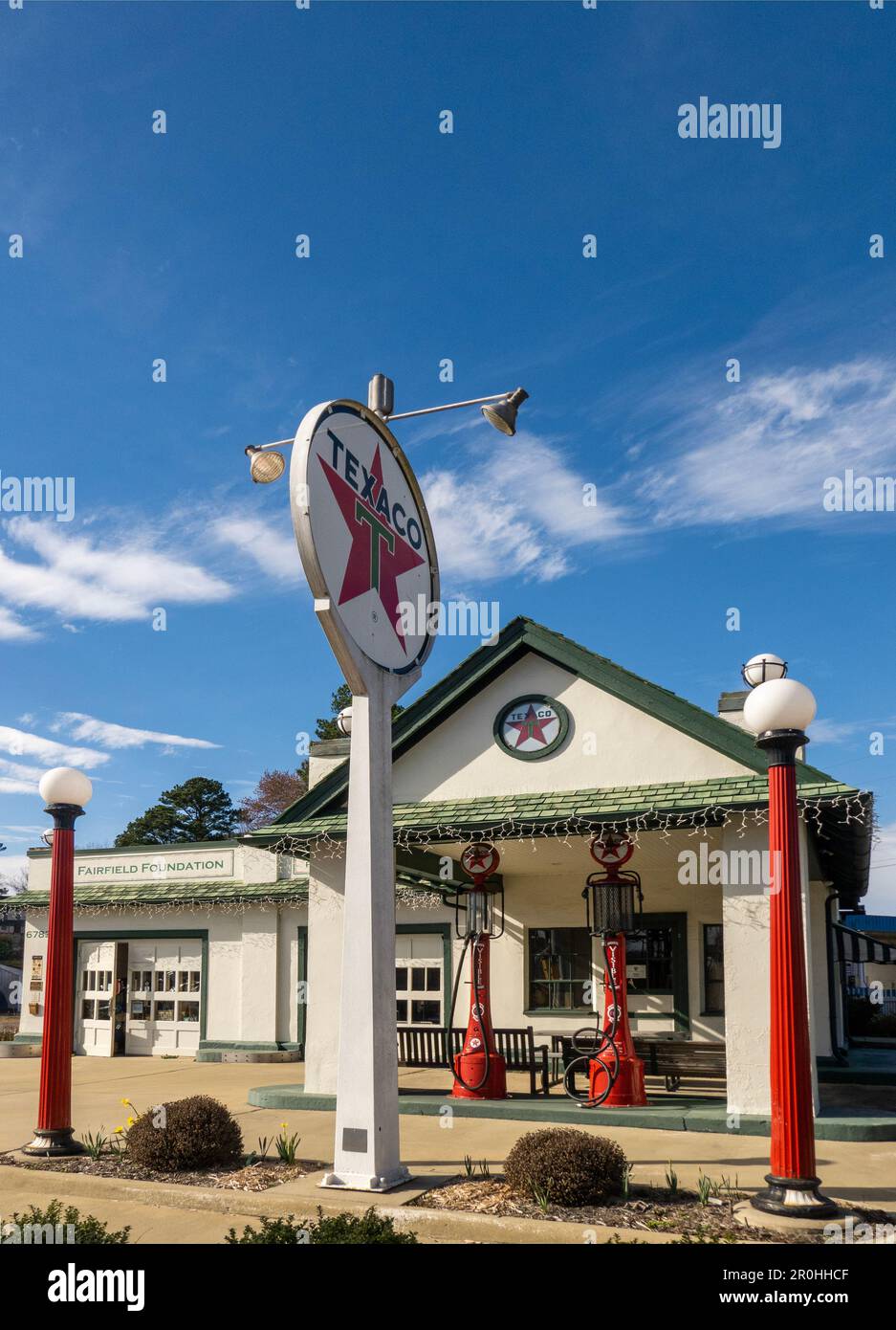 Texaco service station hires stock photography and images Alamy