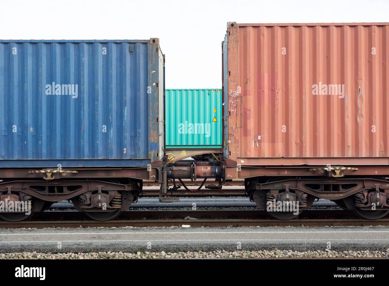 Freight terminal waterfront train hi-res stock photography and images ...