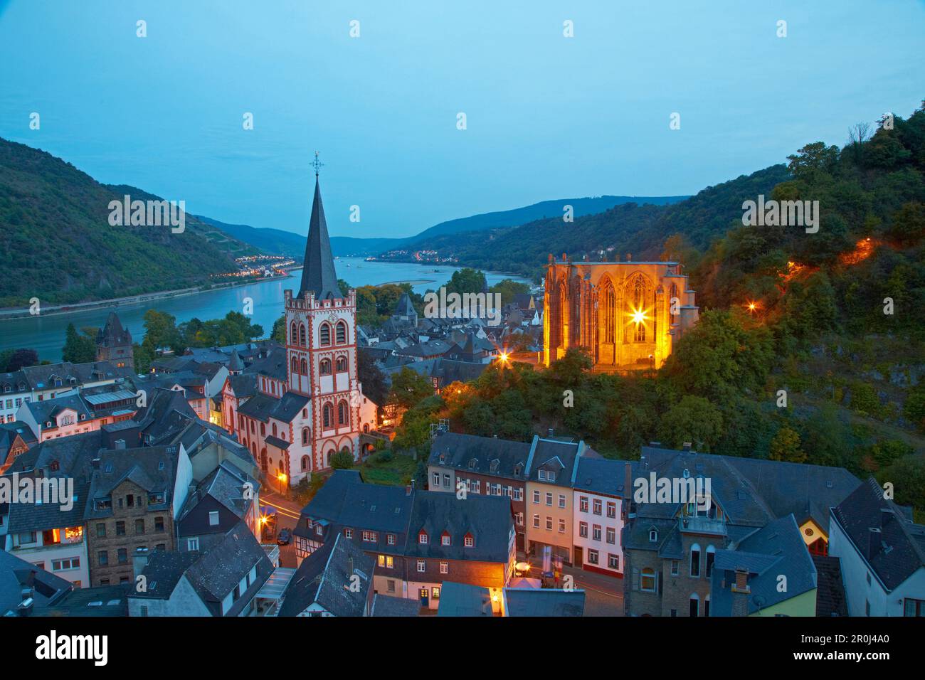 View across the river Rhine at Bacharach with Wernerkapelle and St. Martin's church, Mittelrhein, Middle Rhine, Rhineland - Palatinate, Germany, Europ Stock Photo