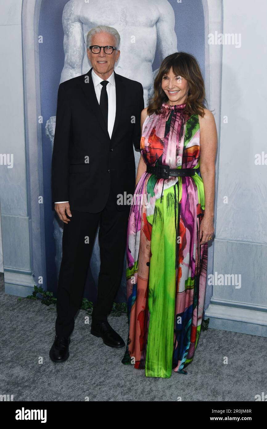 Ted Danson and Mary Steenburgen Stock Photo - Alamy