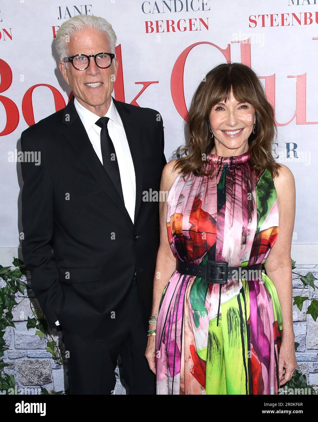 New York City, USA. 08th May, 2023. Ted Danson and Mary Steenburgen ...