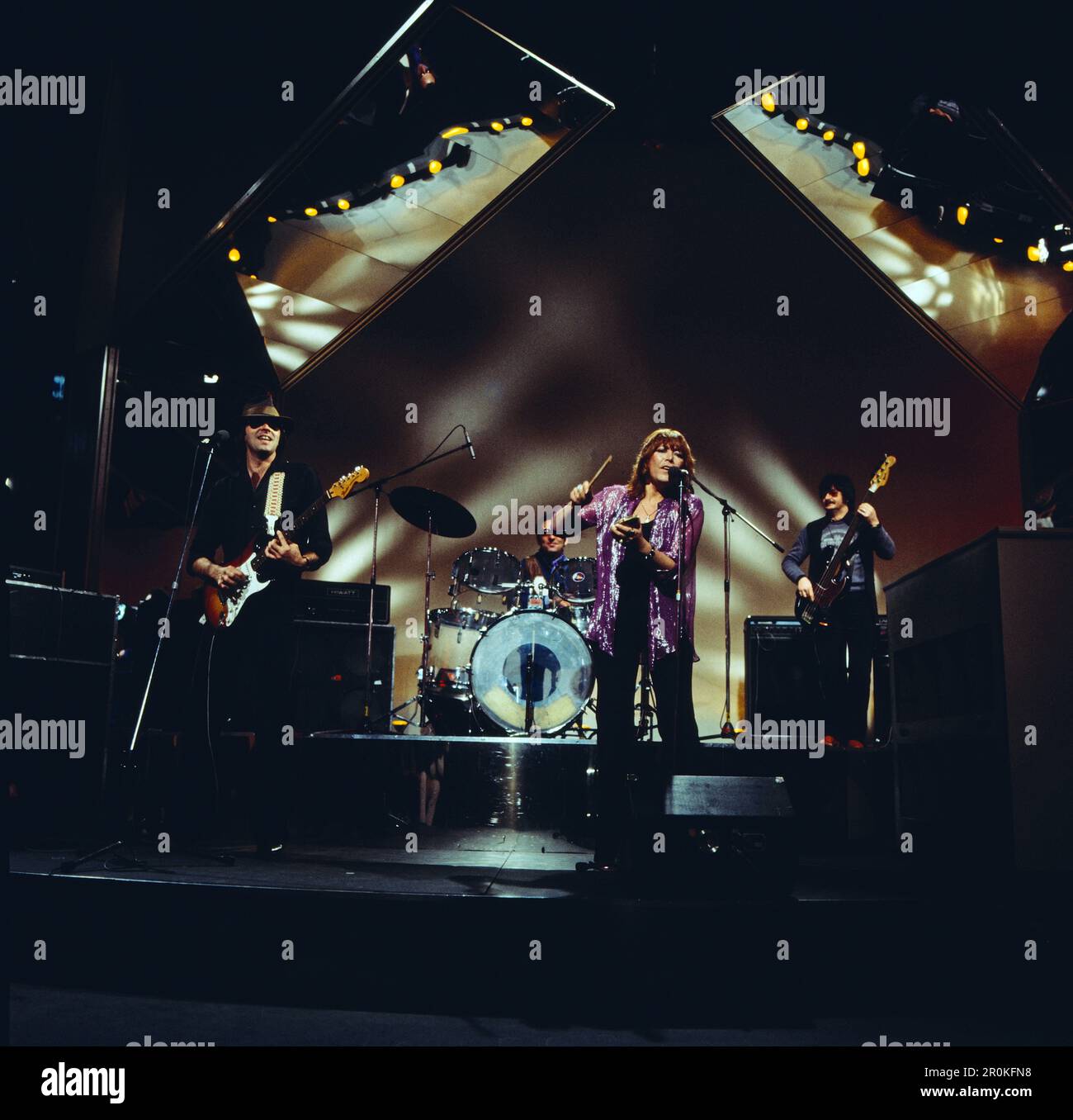 Inger Genya Ravan Young rock tv show hi-res stock photography and images - Alamy