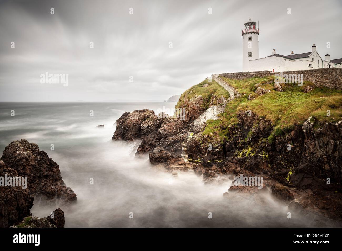 Strong tide at coast around Fanad Head Lighthouse, Letterkenny, County Donegal, Ireland, Wild Atlantic Way, Europe Stock Photo