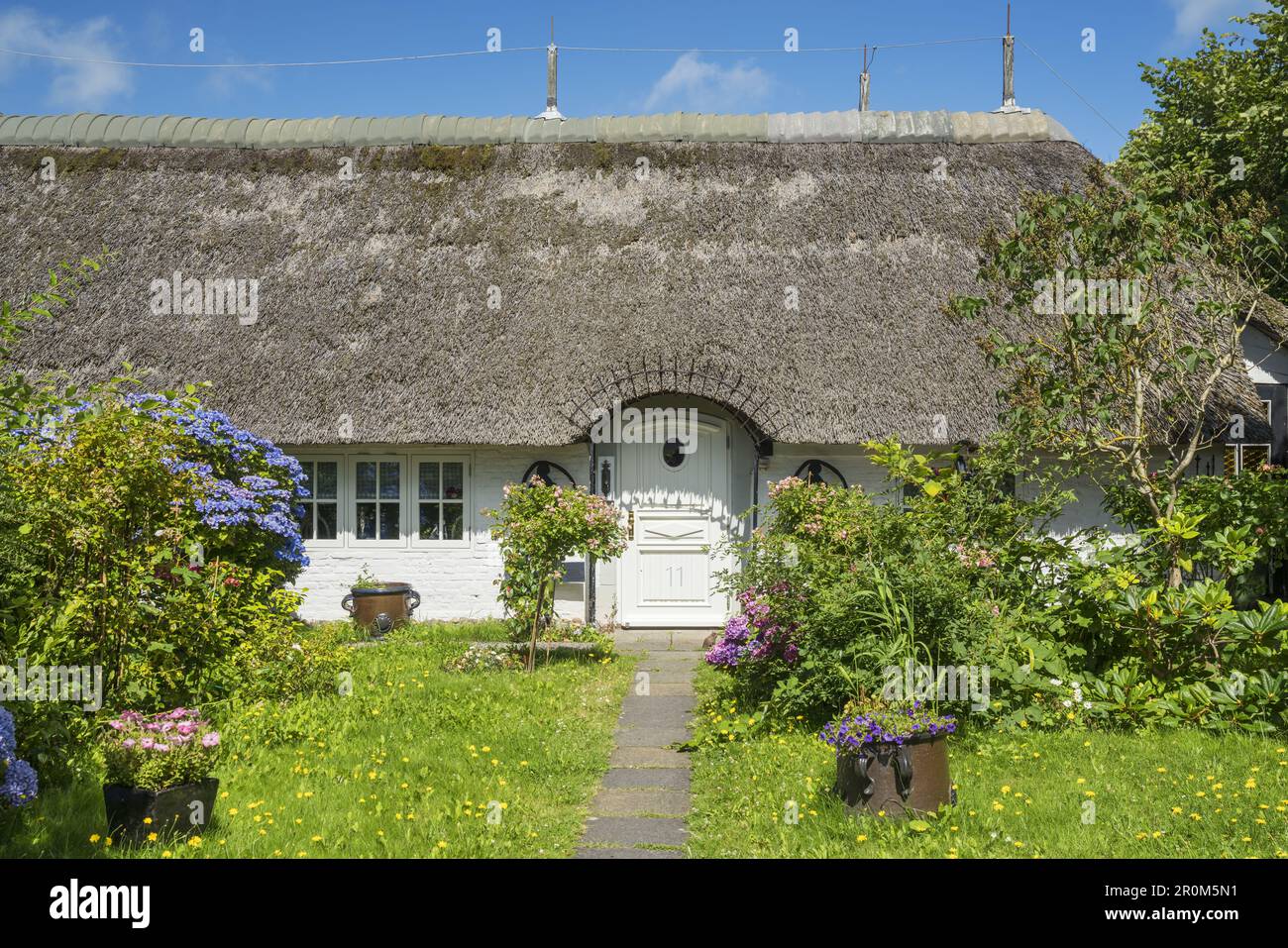 Thatched house in Westerland, North Frisian Island Sylt, North Sea coast, Schleswig-Holstein, Northern Germany, Germany, Europe Stock Photo