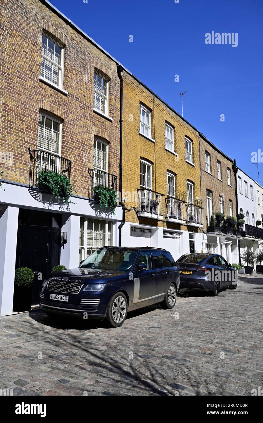 Luxury terraced mews houses, Boscobel Place off Elizabeth Street, Belgravia, West London, United Kingdom Stock Photo