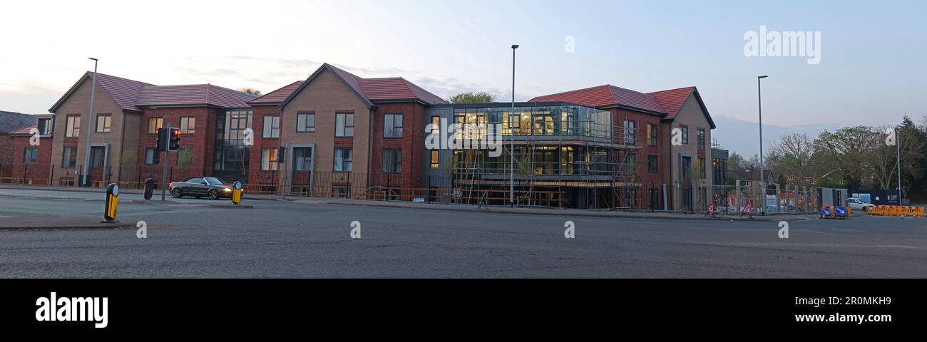 Panorama of Stockport Road ,Grappenhall , the Manor care home, Warrington, Cheshire, England, UK, WA4 Stock Photo