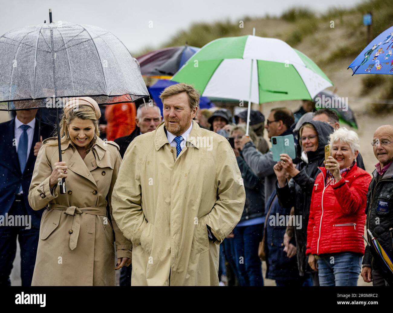 DEN HOORN - King Willem-Alexander and Queen Maxima arrive at Beach Pavilion Paal 9. The royal couple is paying a two-day regional visit to the Wadden Islands. ANP SEM VAN DER WAL netherlands out - belgium out Credit: ANP/Alamy Live News Stock Photo