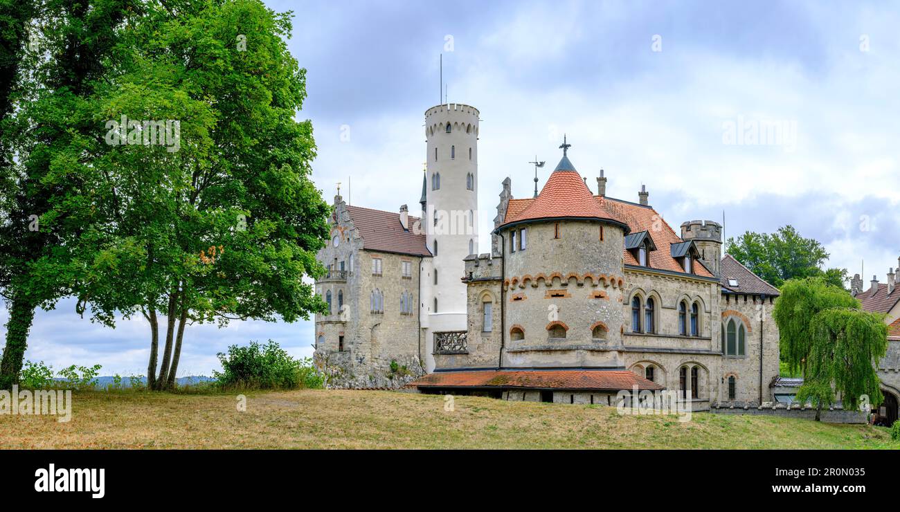 Lichtenstein Castle, a Historicist edifice in neo-Gothic style, overlooking the settlement of Honau, Swabian Alb, Baden-Wurttemberg, Germany, Europe. Stock Photo