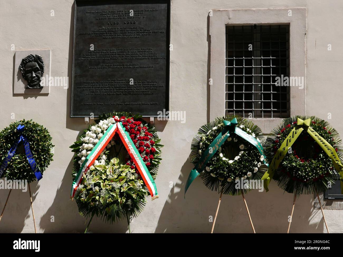 Flowers are left in the morning by President Sergio Mattarella on behalf of  Italian Republic under the memorial stone of Aldo Moro, via Michelangelo Caetani, Rome, Italy, May 9, 2023. Aldo Moro, at those times President of Democrazia Cristiana Party, was kidnapped by Brigate Rosse, a lefty terrorist organization, on march, 16, 1978. His body was found in a parked car in via Michelangelo Caetani, not far from Communist Party's and Democrazia Cristiana's headquarters, on May 9, 1978. (Photo by Elisa Gestri/Sipa USA) Stock Photo