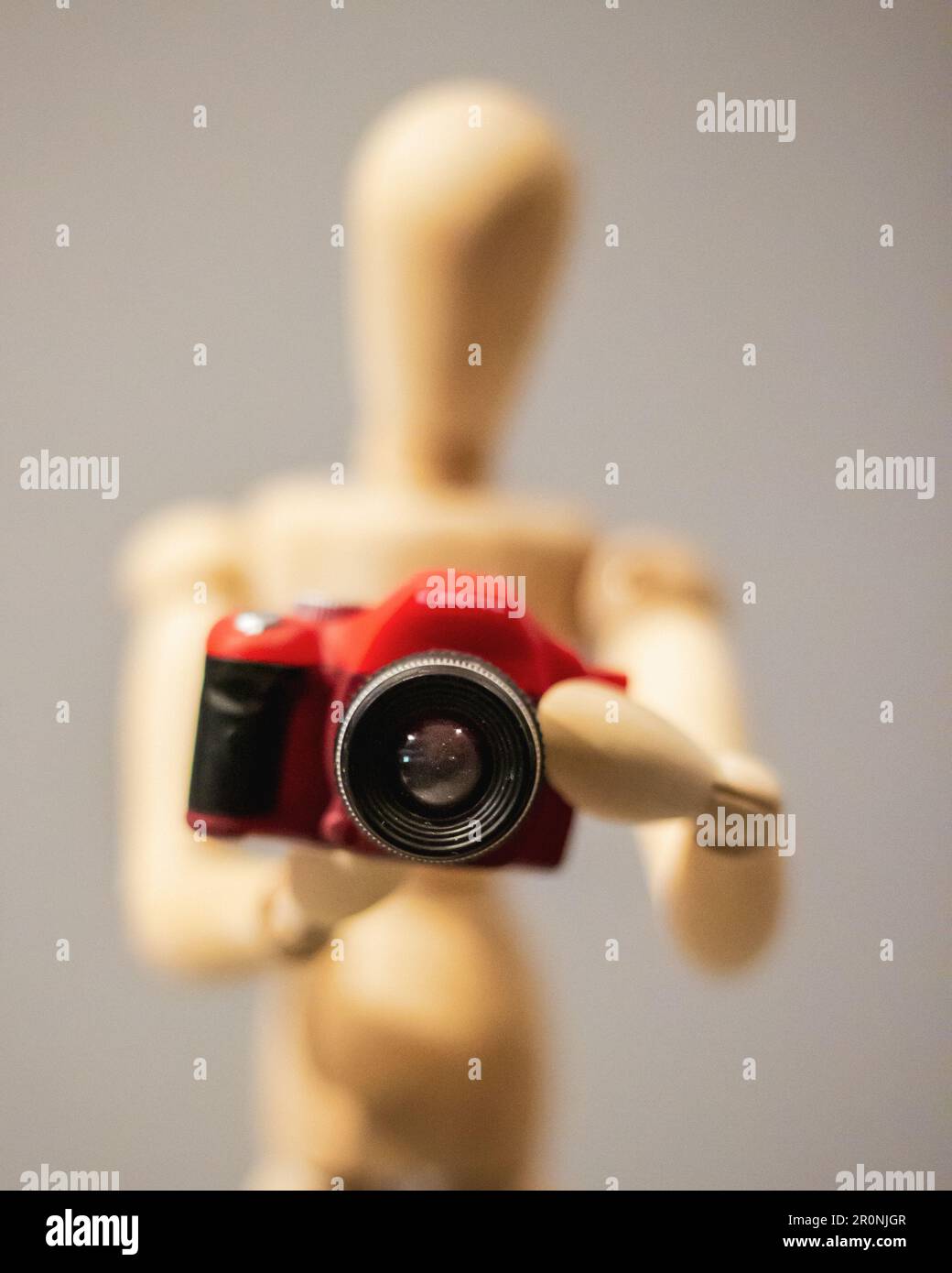 Vintage toy camera hi-res stock photography and images - Alamy