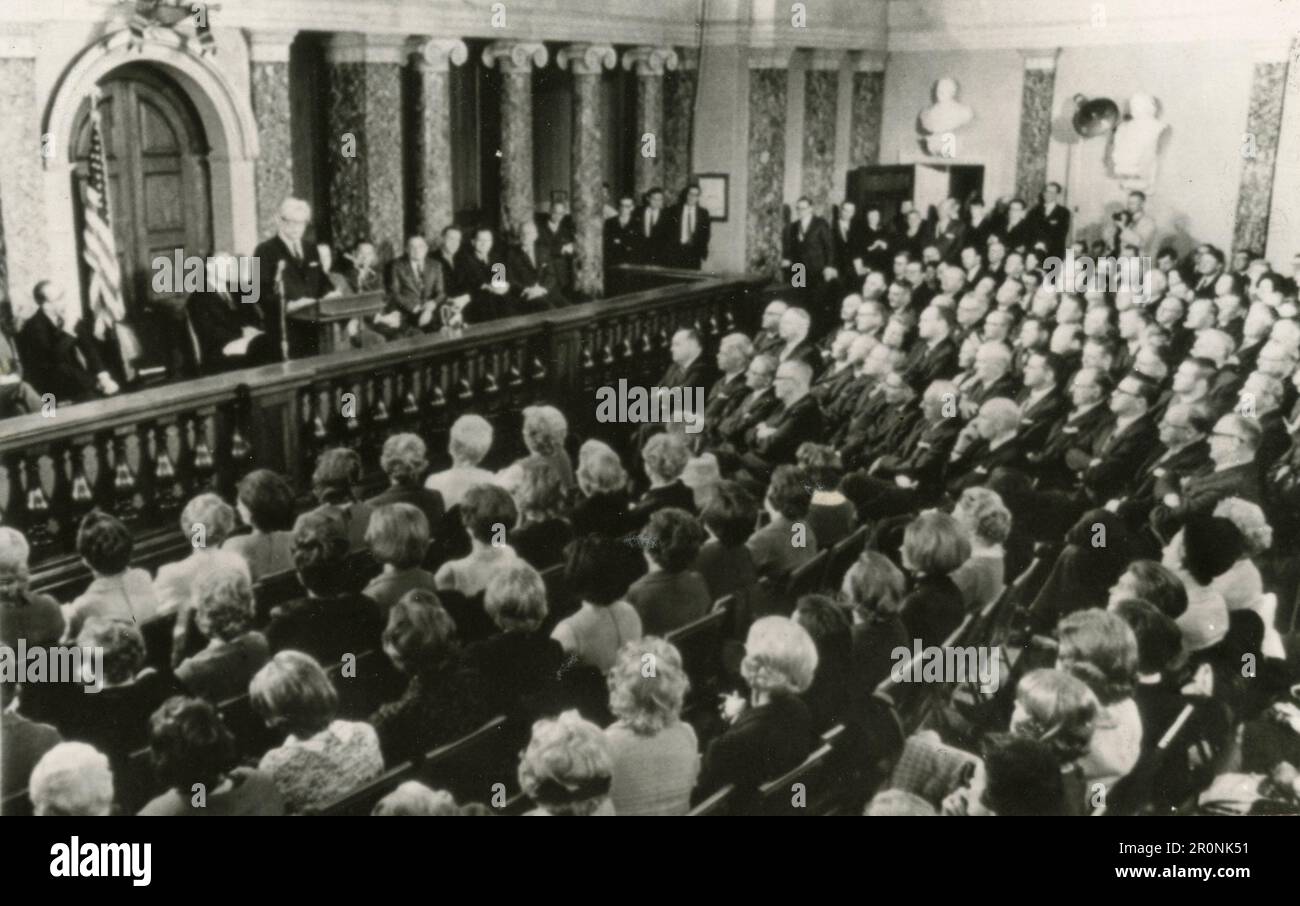 American politician Everett McKinley Dirksen speaking in the historic old Supreme Court Chamber in the Capitol, Washington USA 1976 Stock Photo