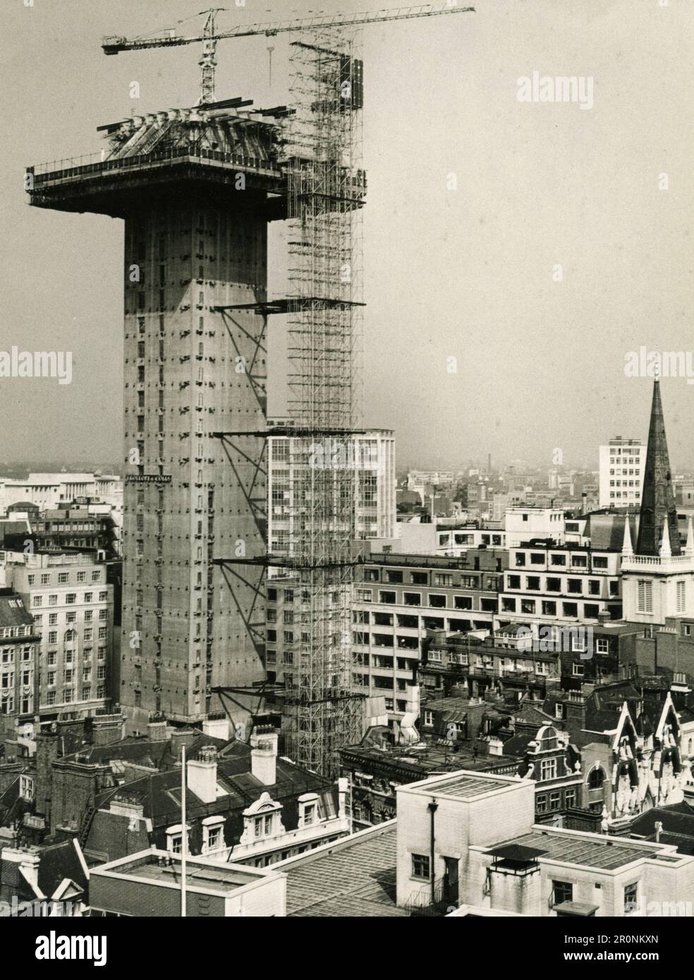 Building the new headquarters of Kleinwort Benson Limited in the City of London, England 1966 Stock Photo