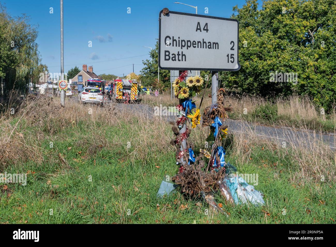Chippenham, Wiltshire, UK, 10 October 2022. A road sign on the A4