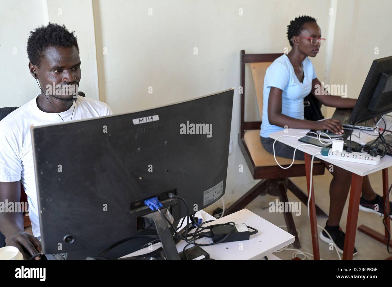 KENYA, Turkana, ICT Campus von Loropio, Initiative Learning Lions