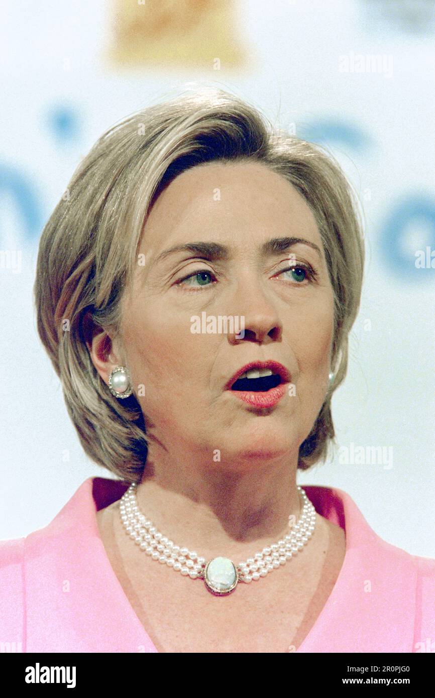 U.S First Lady Hillary Clinton addresses a White House event announcing $120 million dollars for a clinical trial aimed at finding a cure for Type 1 diabetes known as juvenile diabetes at the Old Executive Office Building, June 7, 1999 in Washington, D.C. Stock Photo