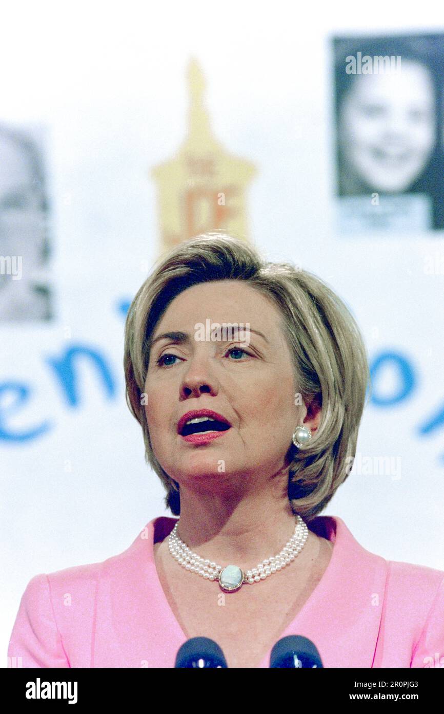 U.S First Lady Hillary Clinton addresses a White House event announcing $120 million dollars for a clinical trial aimed at finding a cure for Type 1 diabetes known as juvenile diabetes at the Old Executive Office Building, June 7, 1999 in Washington, D.C. Stock Photo
