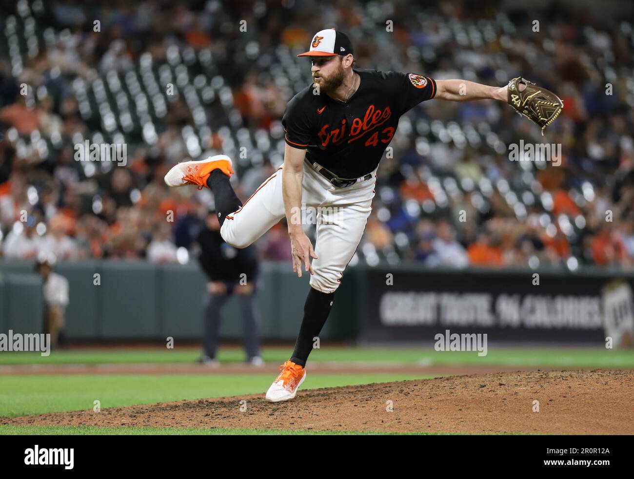 St. Petersburg, FL. USA; Baltimore Orioles right fielder Anthony Santander  (25) heads to the dugout during a major league baseball game against the T  Stock Photo - Alamy