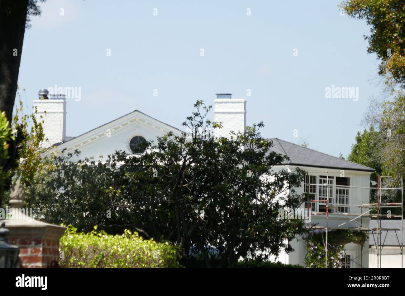 Los Angeles, California, USA 8th May 2023 Actor Tyrone Power and Actor David Niven Former Home/house at 139 N. Saltair Avenue on May 8, 2023 in Los Angeles, California, USA. Photo by Barry King/Alamy Stock Photo Stock Photo