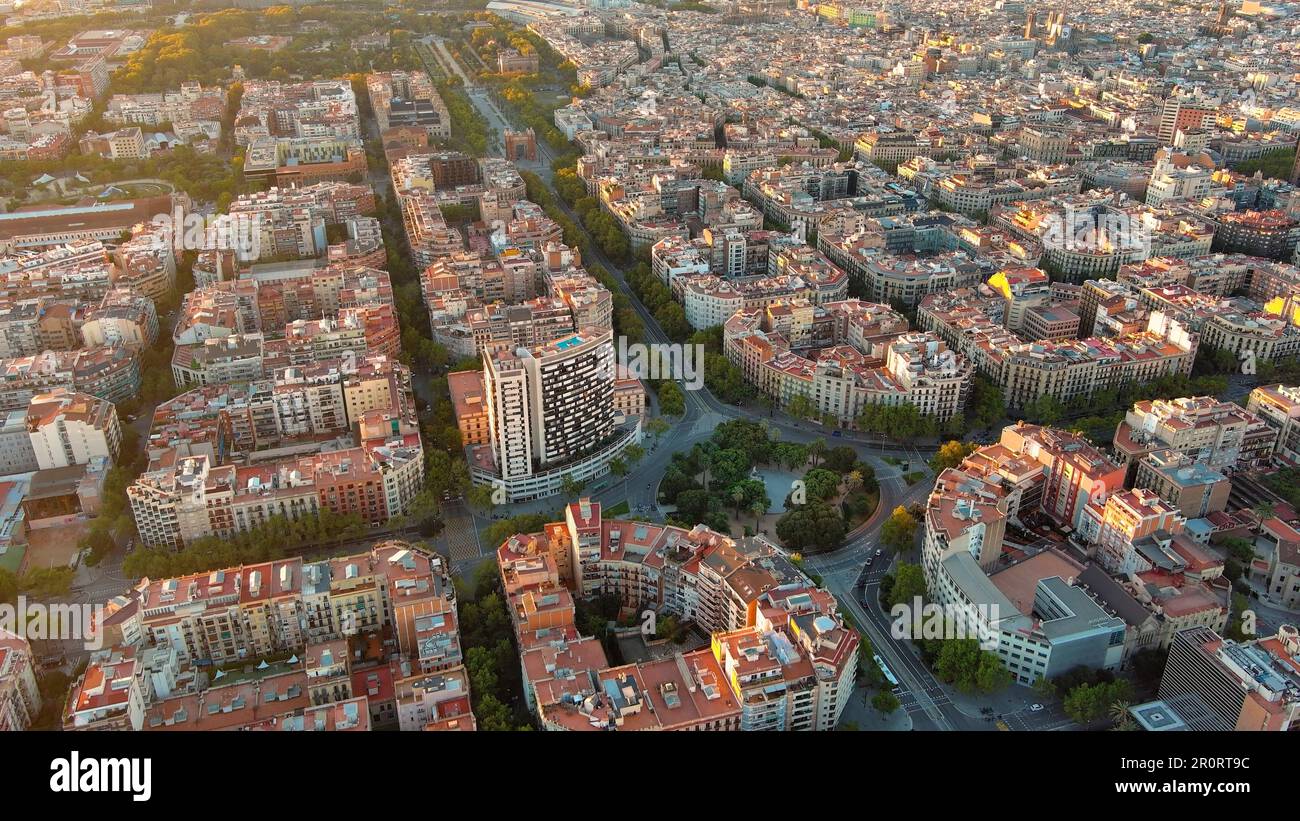 View of The Trailblazer: A 1 Bedroom Off-Grid Container Home by Custom ...