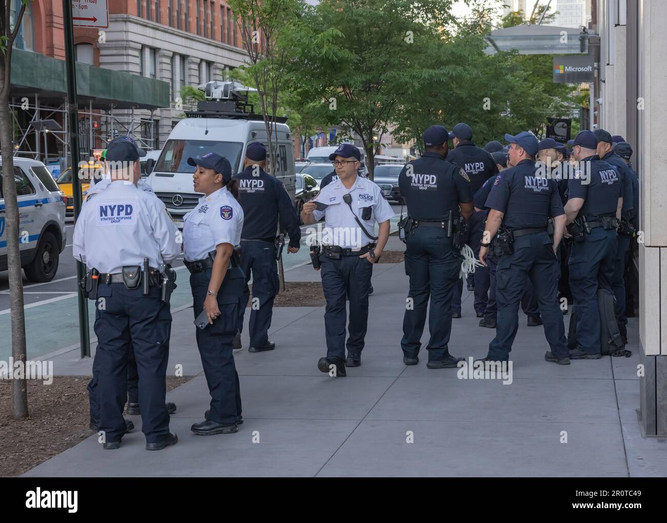 Strategic response group hi-res stock photography and images