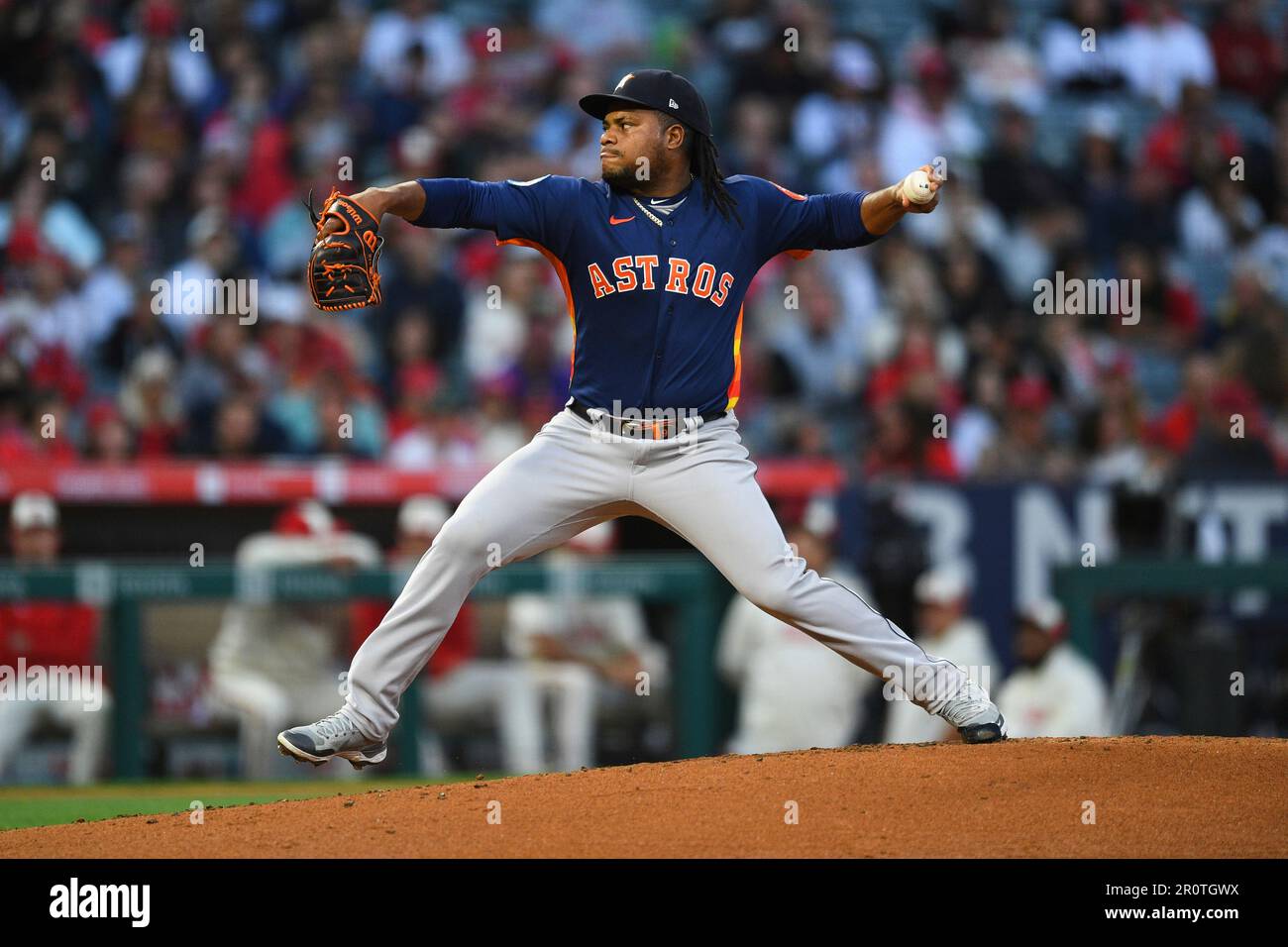 Astros: Framber Valdez is throwing this pitch more, but why?