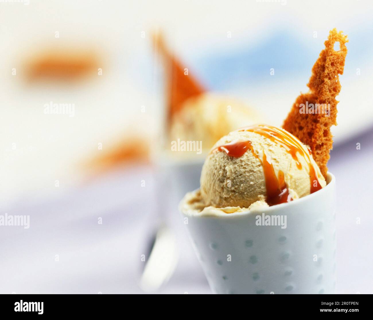 vanilla and caramel ice cream Stock Photo - Alamy