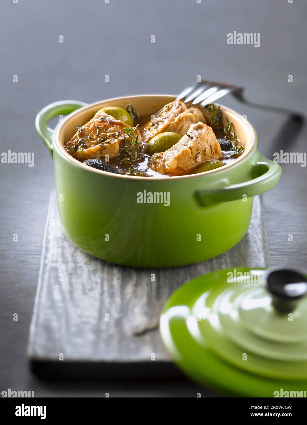 casserole-dish-of-proven-al-style-veal-stew-stock-photo-alamy