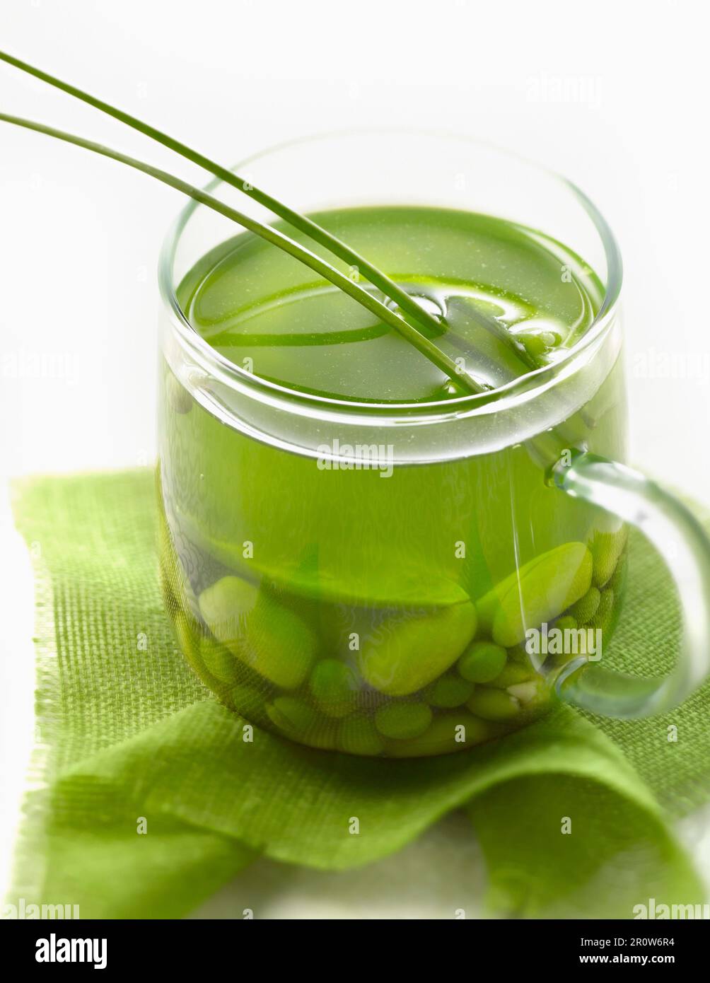 Broad bean, pea and sugar pea broth Stock Photo Alamy