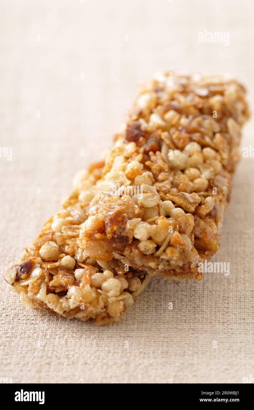 Cereals and bars hi-res stock photography and images - Alamy