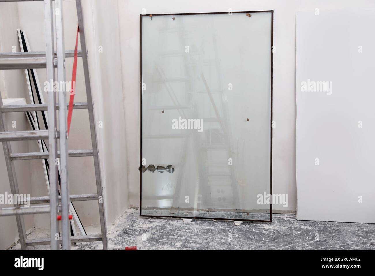 Double floor unit hi-res stock photography and images - Alamy