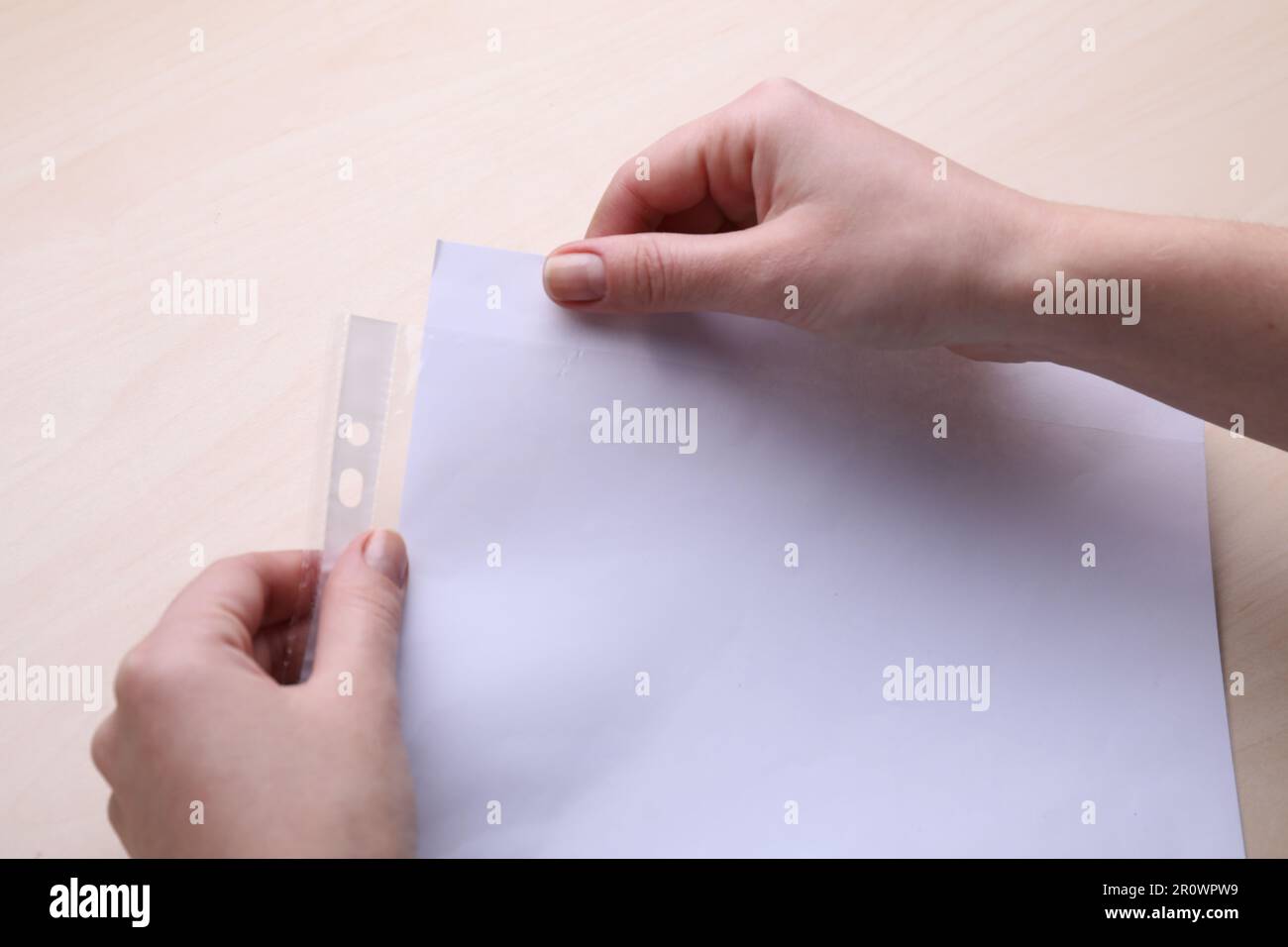 Binder sheet protector hires stock photography and images Alamy