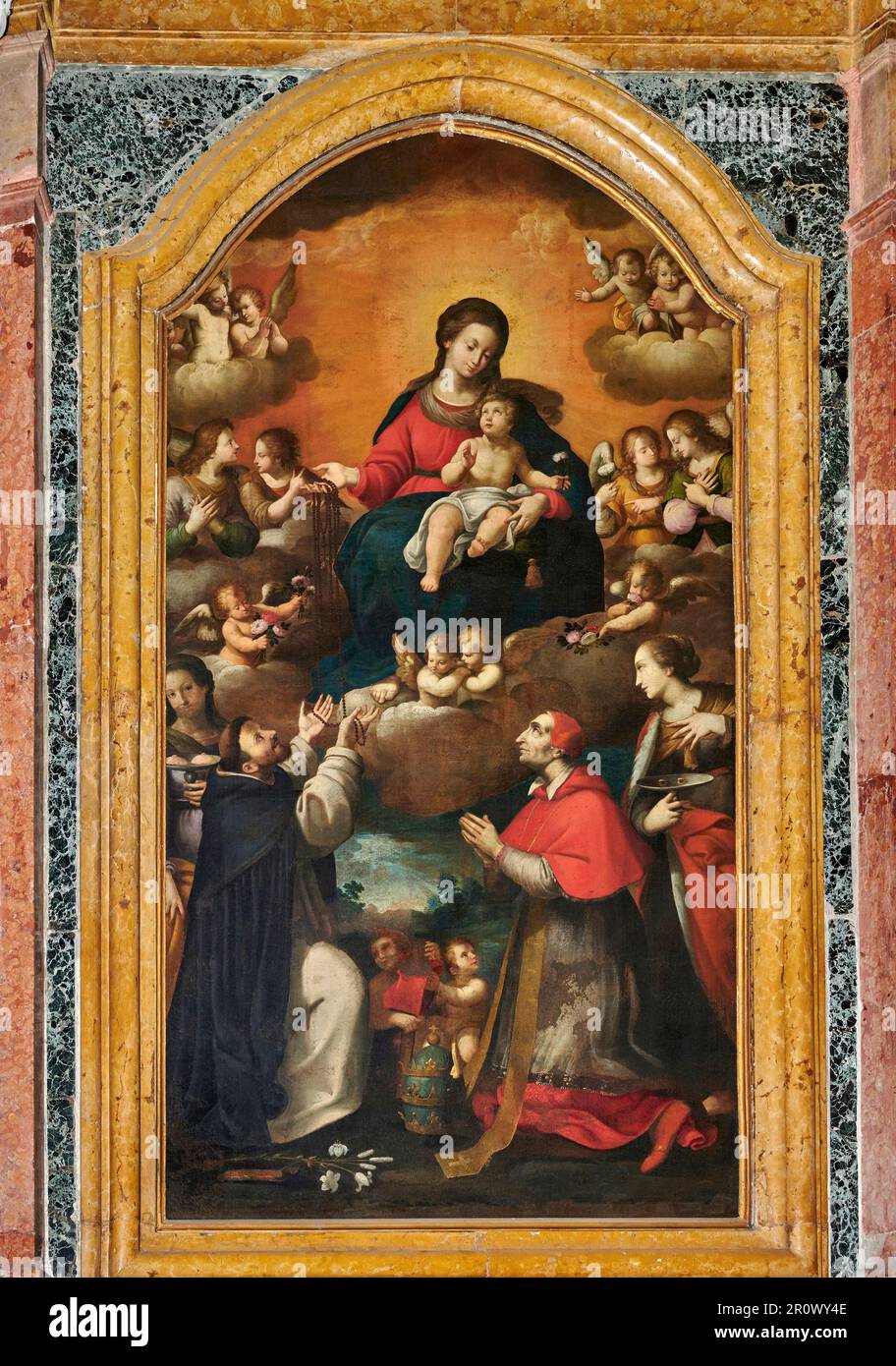 La Madonna del Rosario con S. Domenico, S. Agata, papa Pio V e S. Lucia -  olio su tela - scuola parmense  - XVIII secolo - Gualtieri (Re) chiesa parr Stock Photo