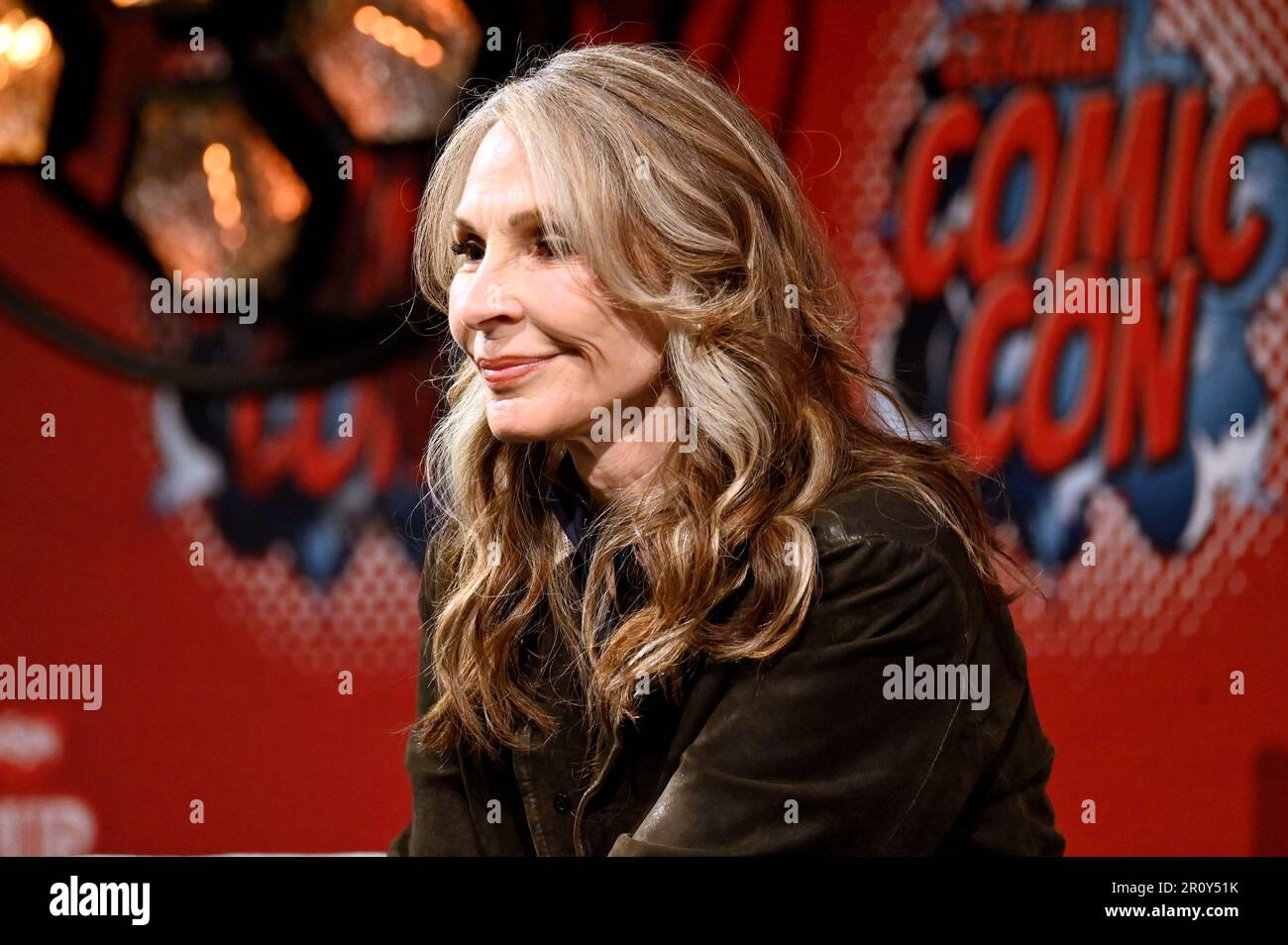 Gates Mcfadden Dr Crusher Star Hi res Stock Photography And Images Alamy gates-mcfadden-dr-crusher-star-hi-res-stock-photography-and-images-alamy