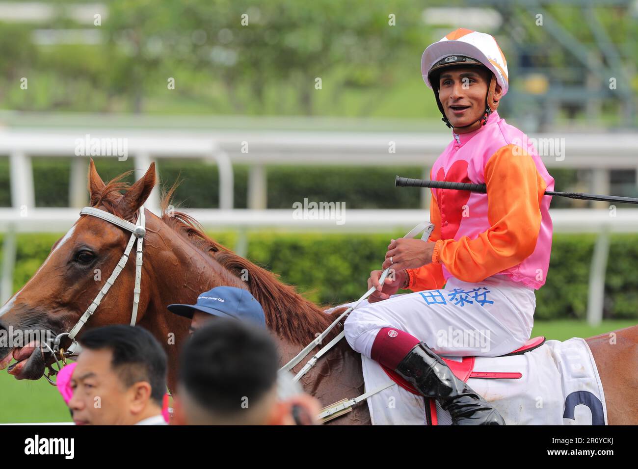 Scmp Racing Race 6, THE BEST PEACH (3), ridden by Karis Teetan, won the class 3 ...