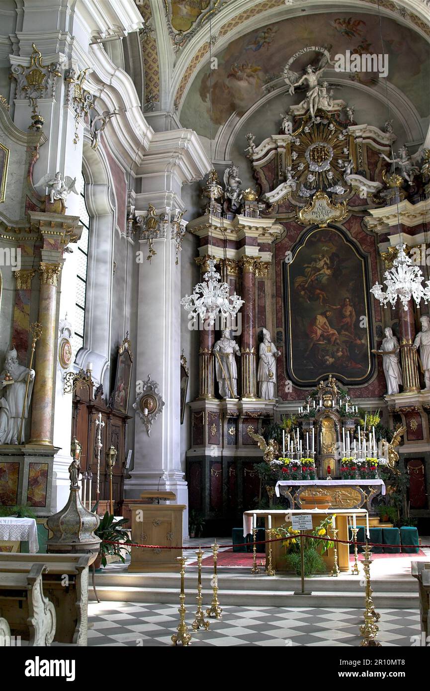 Toblach, Südtirol; Italia, Italy, Italien; church st. John the Baptist; Parish church - Pfarrkirche St. Johannes der Täufer Stock Photo