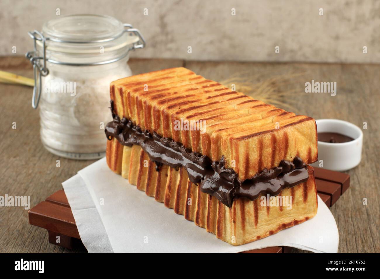 Roti bakar bandung hi-res stock photography and images - Alamy