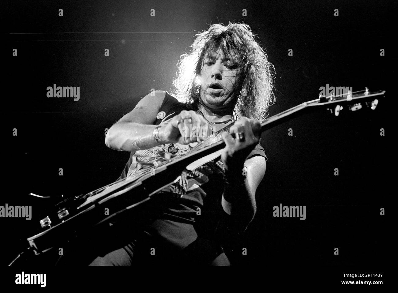 Ace frehley 1987 hi-res stock photography and images - Alamy