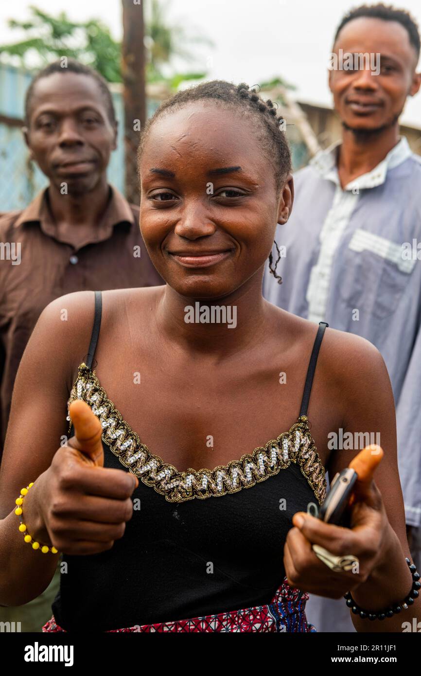 Friendly woman of the Wagenya tribe, Kisangani, Congo river, DR Congo