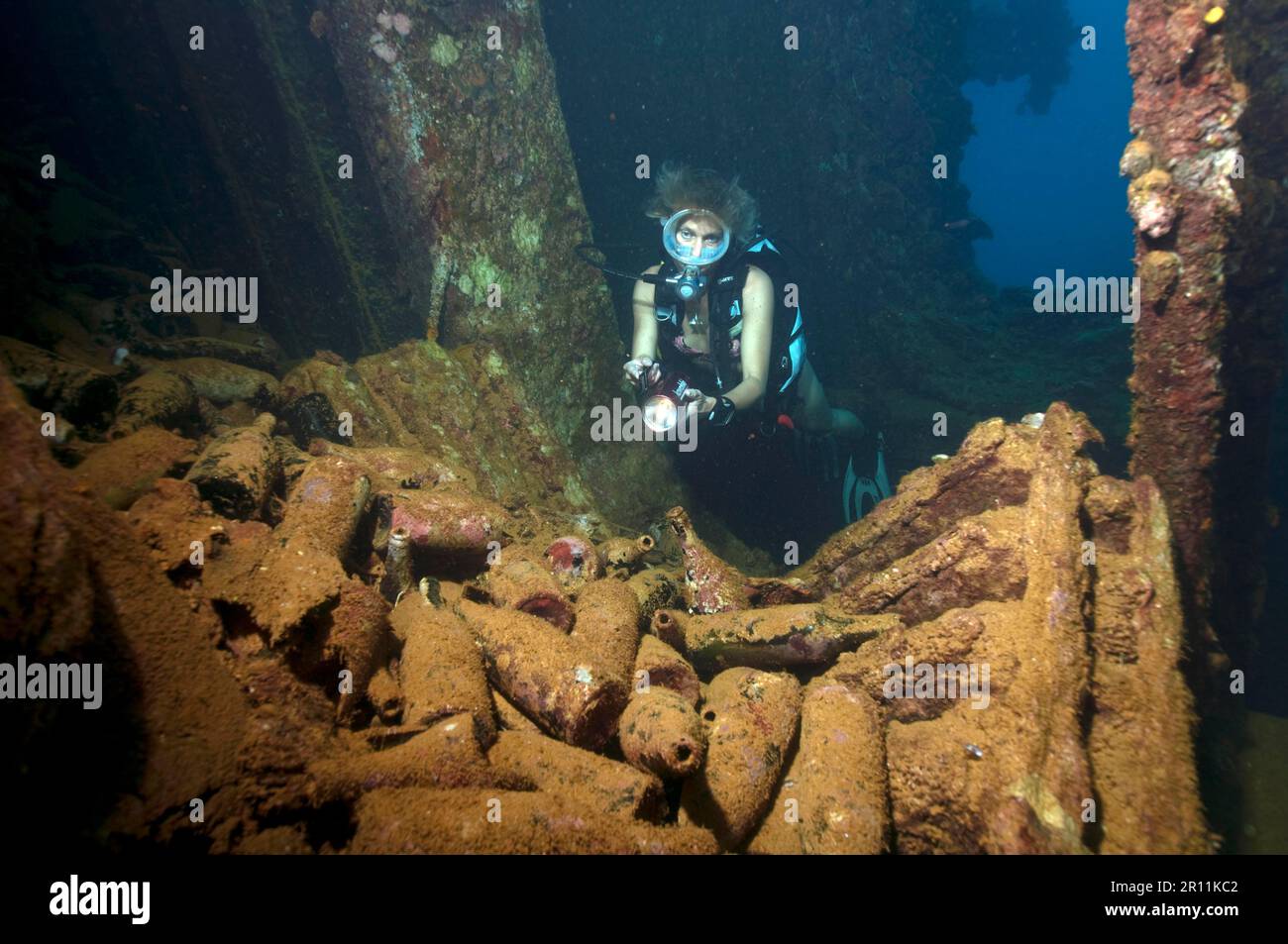 Divers and Wine Bottles, Wreck Umbria, Military Freighter, Freighter, Sunk 1941, Wingate Reef, Port Sudan, Sudan, Port Sudan Stock Photo