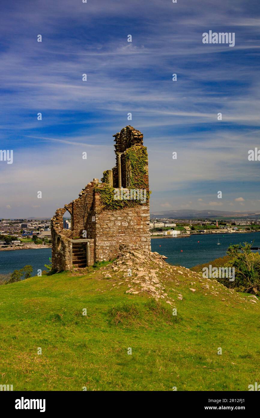 The ruined Folly in Mount Edgcumbe Country Park has views across Plymouth Sound towards The Hoe and waterfront, Cornwall, England, UK Stock Photo
