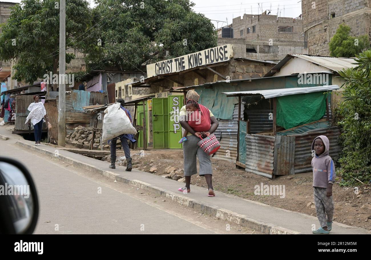 KENYA, Nairobi, Kasarani, pentecostal church Christ the king House in slum Stock Photo
