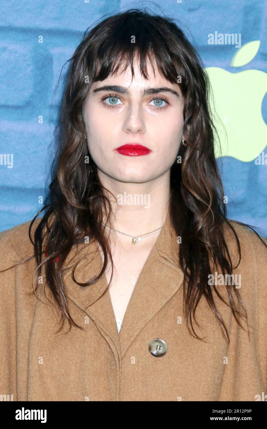 LOS ANGELES - MAY 10: Ally Ioannides at the Platonic Apple+ Series