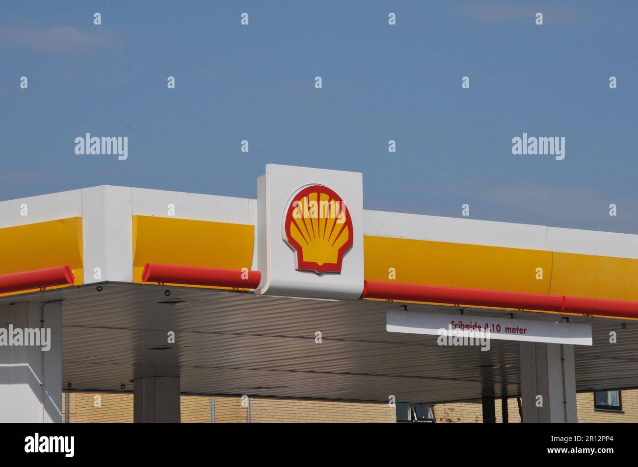 Kastrup/Copenhagen /Denmark/11 May 2023/Shell gas station or petrol